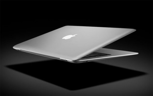Die neueste Generation des MacBook Air kommt mit Sandy Bridge Prozessoren, Thunderbolt, und hintergrundbeleuchteter Tastatur