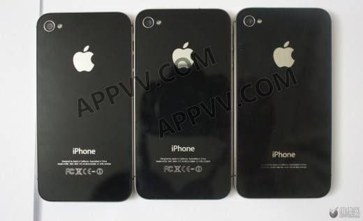 iPhones im Vergleich: iPhone 4S (links), iPhone 4 GSM (Mitte) und iPhone 4 CDMA (rechts)