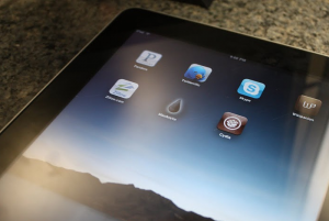 iPad gehackt: Blackra1n und Cydia laufen am iPad