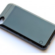 Das vermutlich dünnste iPhone 4 Akku Case der Welt