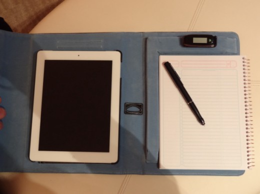 Targus iNotebook: iPad Case mit Stylus und Schrifterkennung