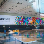 Vorbereitungen zur WWDC 2012 (Foto: CNET)